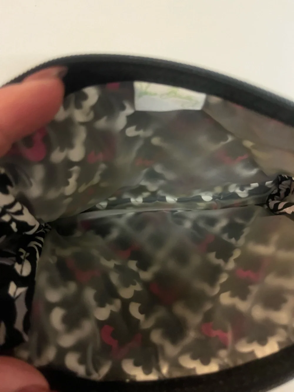 Vera Bradley Canterbury Magenta Small Quilted Cosmetic Bag. Retired 2013.